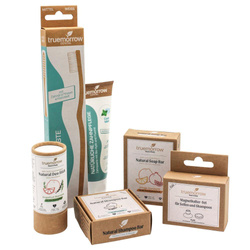 Sustainable Body Care Camping Set