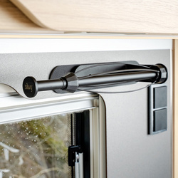 silwy Magnetic Paper Towel Holder Black Metal 30.8 cm