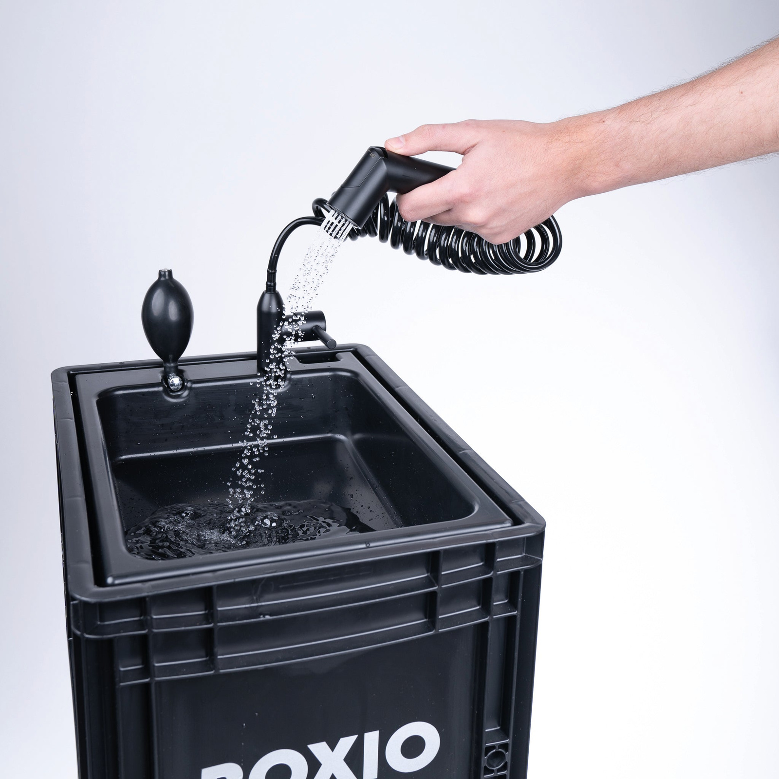 Zestaw BOXIO WASH PLUS z prysznicem i lusterkiem