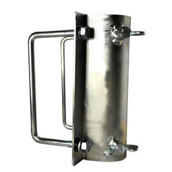 Drawbar Holder For Sliding Mast